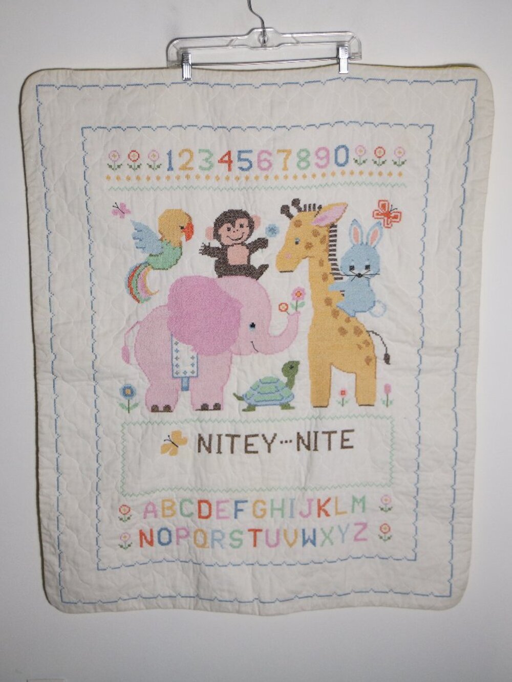 Nitey Nite Vintage Handmade Cross Stitch Baby ABC Numbers Quilt‎ Zoo Animals